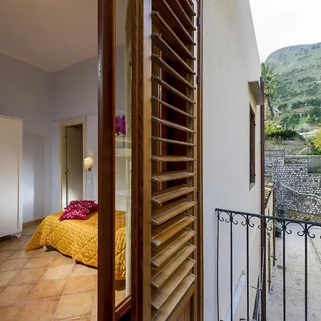 Badia & Breakfast 3* Castellammare del Golfo