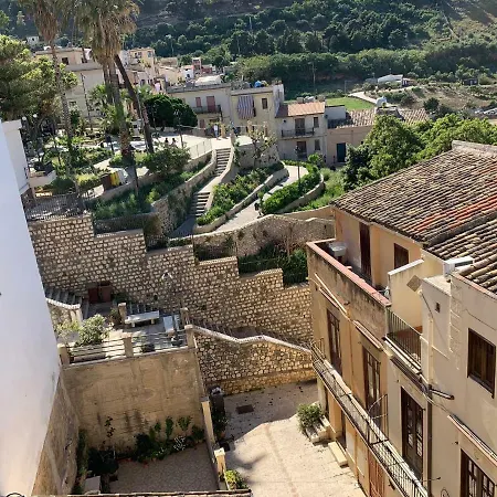 Badia & Breakfast Guest house Castellammare del Golfo